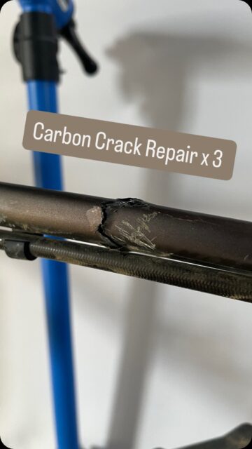 Specialized Epic, 3 carbon cracks with basic paint professionally repaired by Cracked Carbon Canada 🇨🇦 

Don’t wait until it’s too late! Beat the spring rush, and inspect your frame before you hit the trails this season. A small crack now can become a big problem fast. Ride safe, and ride strong this spring. DM for your free quote! 🚵‍♂️ #crackedcarboncanada #carbonfiber #compositerepair #carbon #londonontario